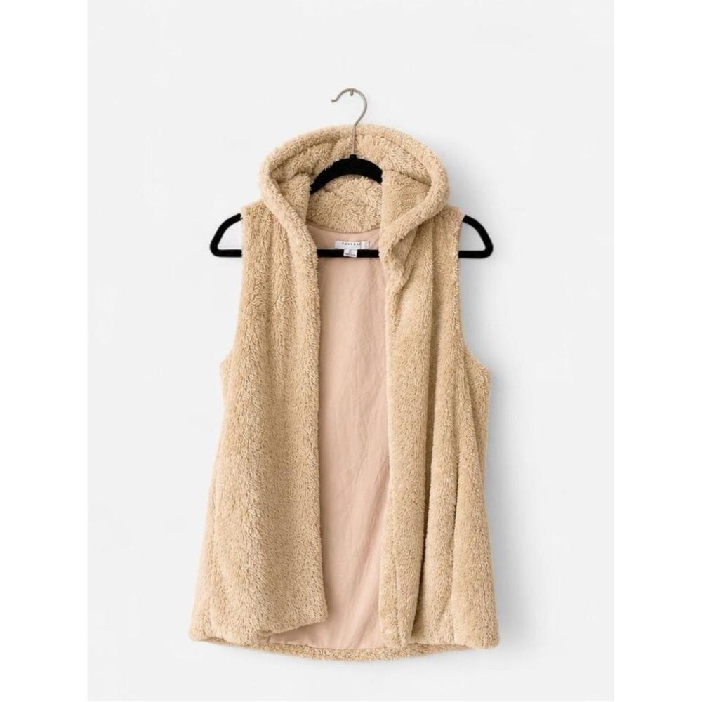 FAVLUX Hooded Faux-Sherpa Sleeveless Vest in Beige